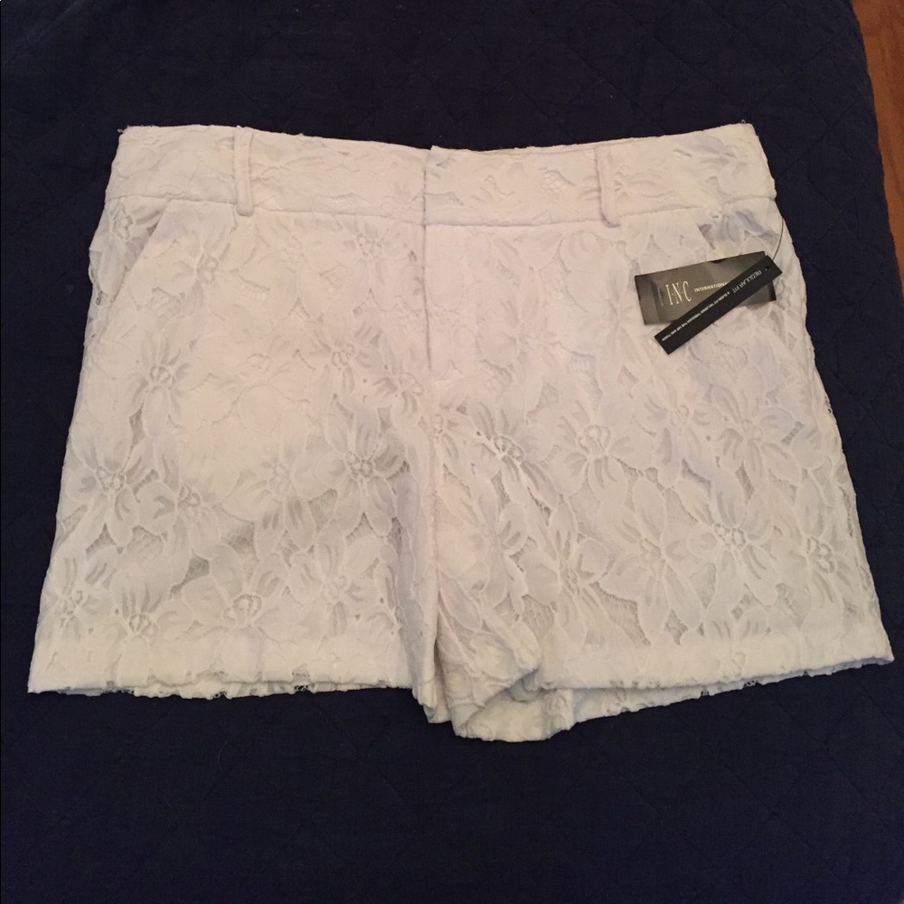 Lace white shorts NWT