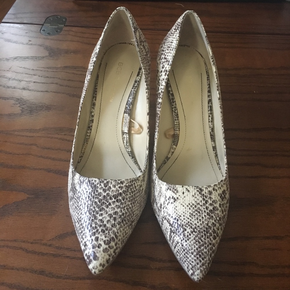 Snake Skin Pumps