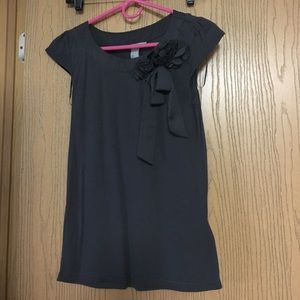 H&M grey shirt size small