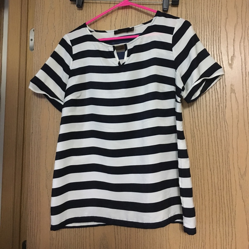 Limited shirt size small