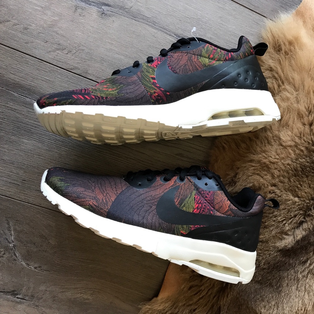 NWT Nike Air Max - Picture 4 of 6