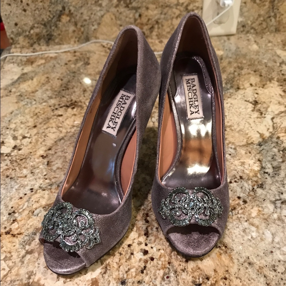 Badgley Mischka open toe. Worn once. 6M. Stunning