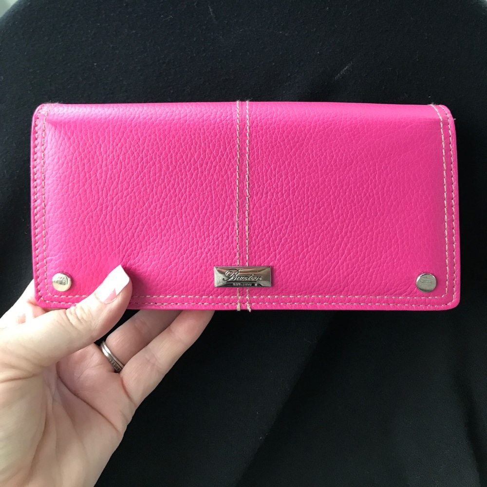Buxton wallet