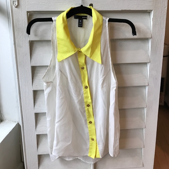 Aqua button down sleeveless top - Picture 1 of 2