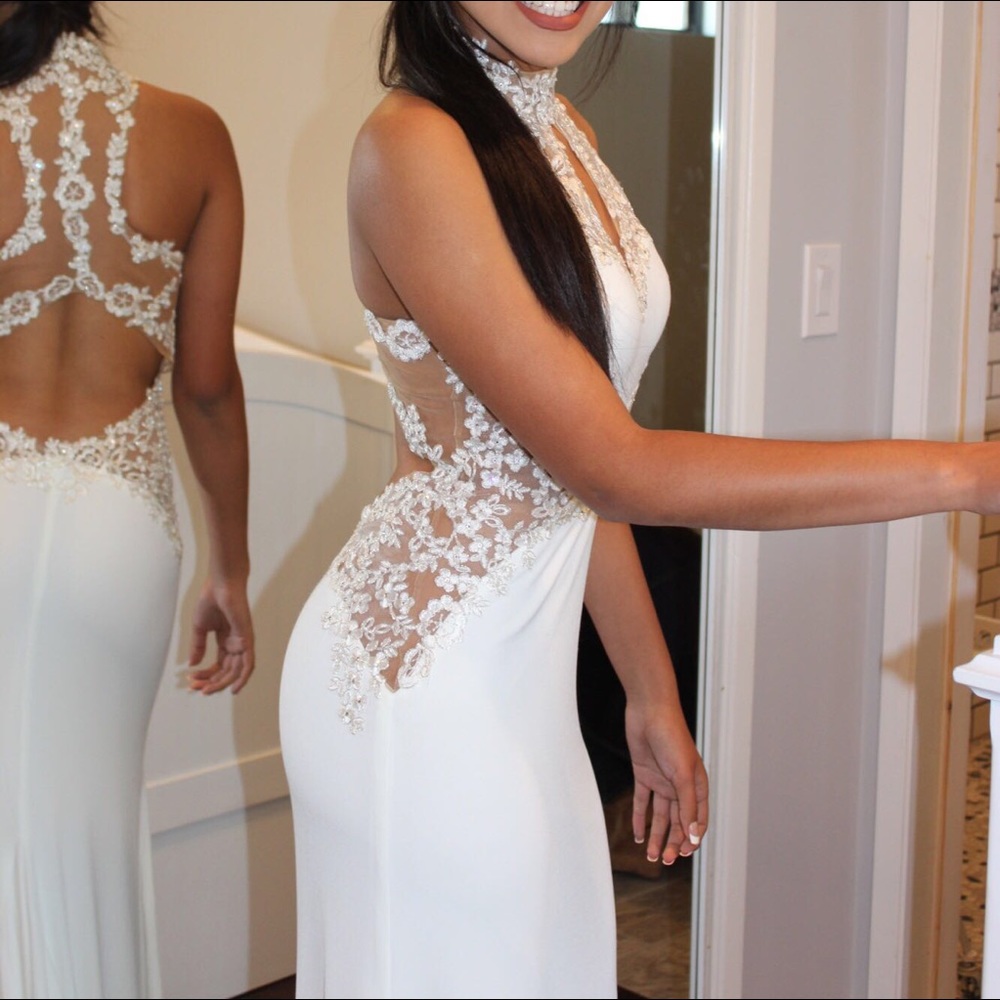 WHITE SWAROVSKI CRYSTAL BACKLESS DRESS