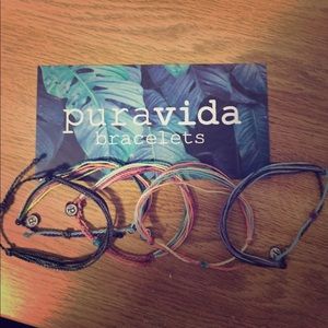 Bundle of 5 original Pura Vida bracelets!