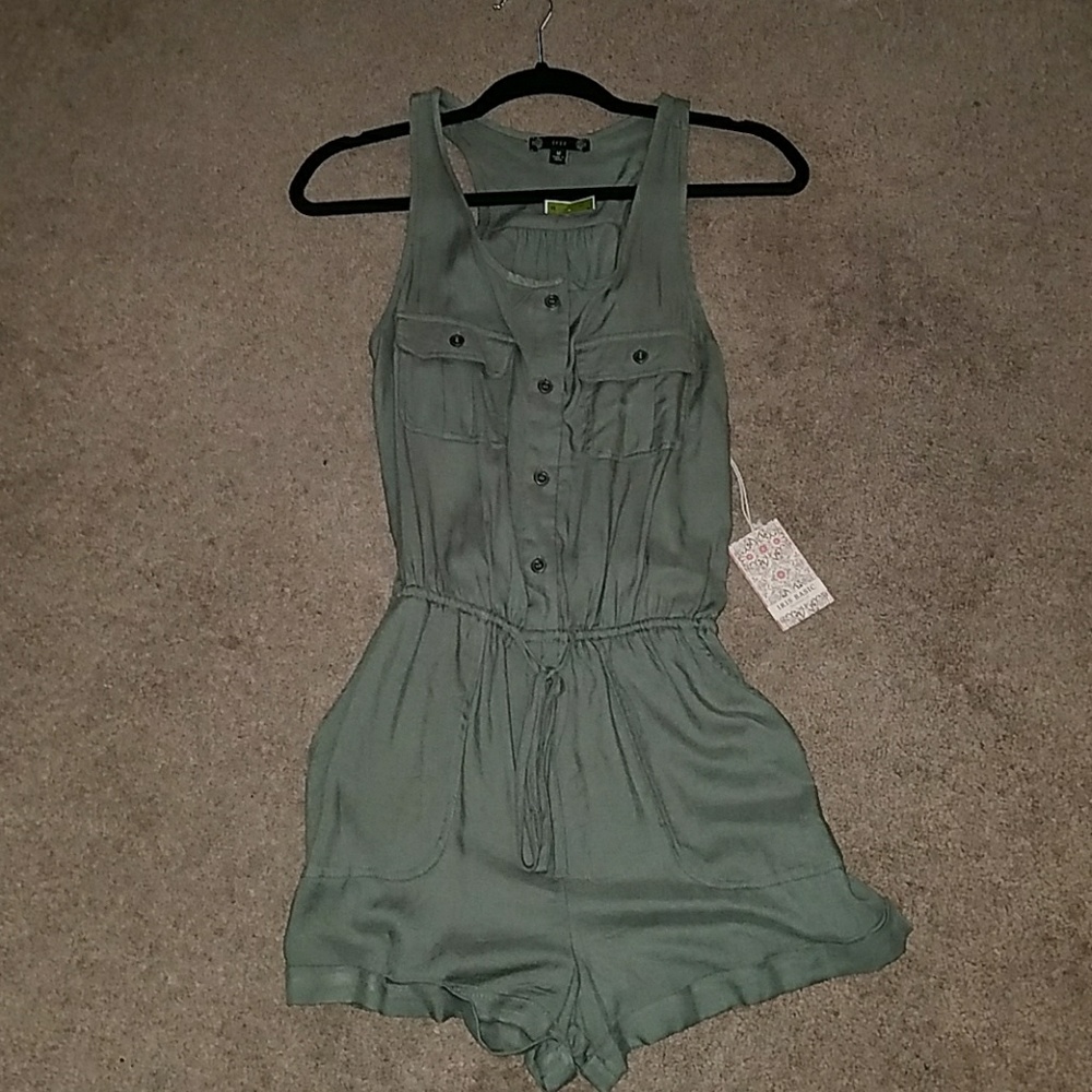 Green romper