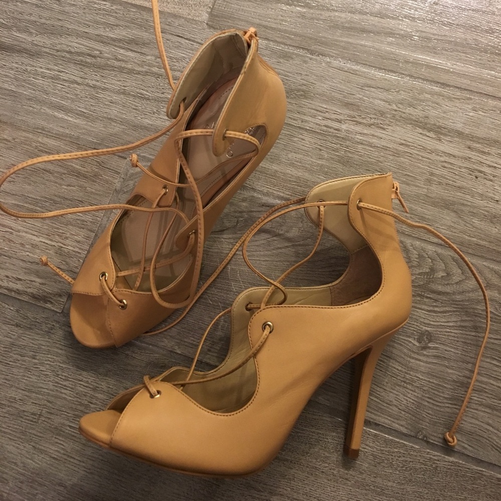 Ladies heels