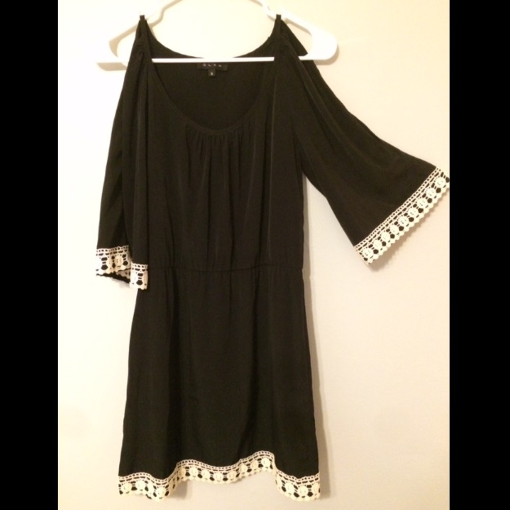Black 3/4 Sleeve Dress