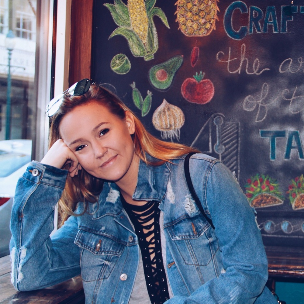 Meet your Posher, Caroline