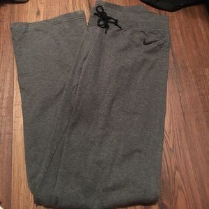 Nike Sweatpants