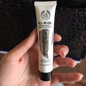 The Body Shop All-in-one Perfector