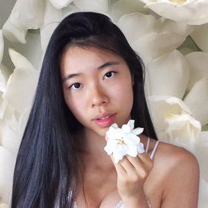 Meet your Posher, Vivian