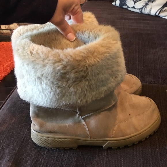 Rampage fur boots. Size 8 - Picture 2 of 6