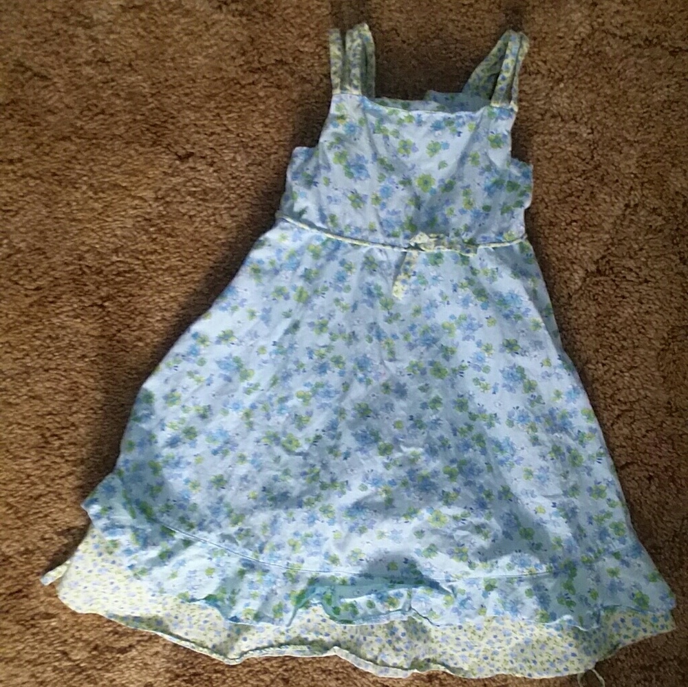 Size 6 kids floral dress