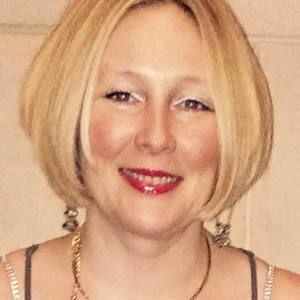 Meet your Posher, Liza