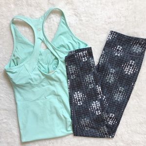 🍋Lululemon keyhole racerback with adjustable bra