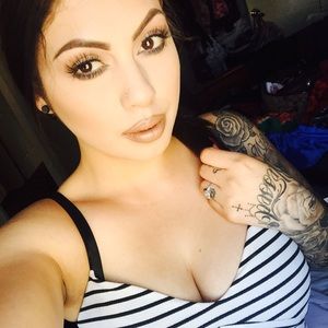 Meet your Posher, Anais