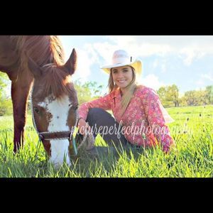 Meet your Posher, Anna