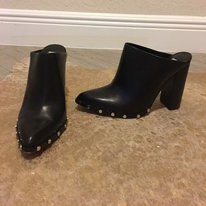 Steve Madden edgy mules