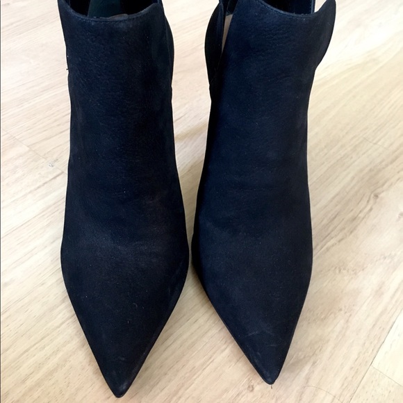 Steve Madden Booties - Picture 2 of 6