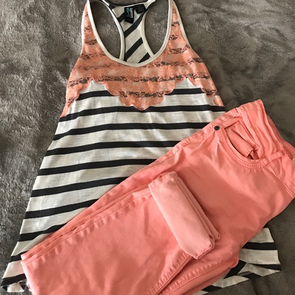 Floral lace trim tank