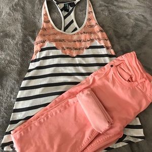 Floral lace trim tank