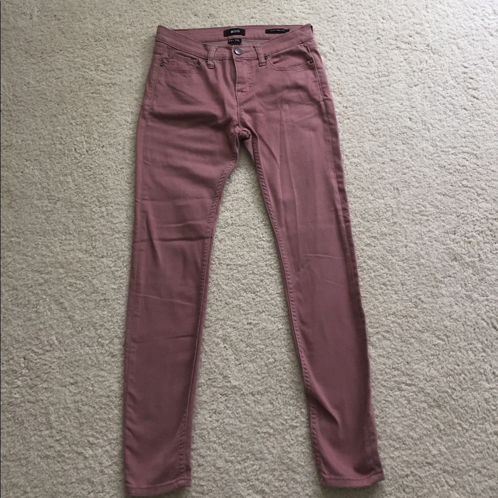 Mauve BDG mid rise twig ankle pants