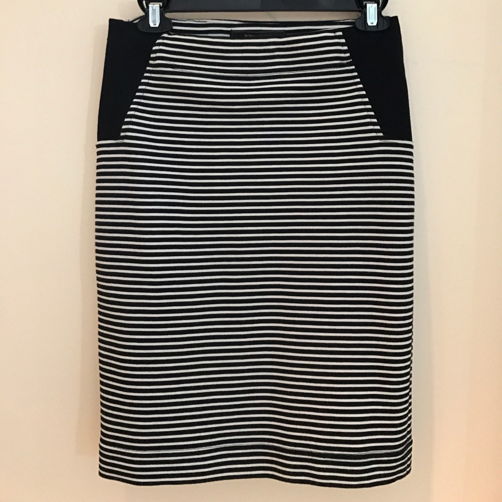 BCBG striped fitted skirt