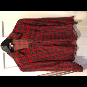 Slim fit Express portofino shirt, size XS!