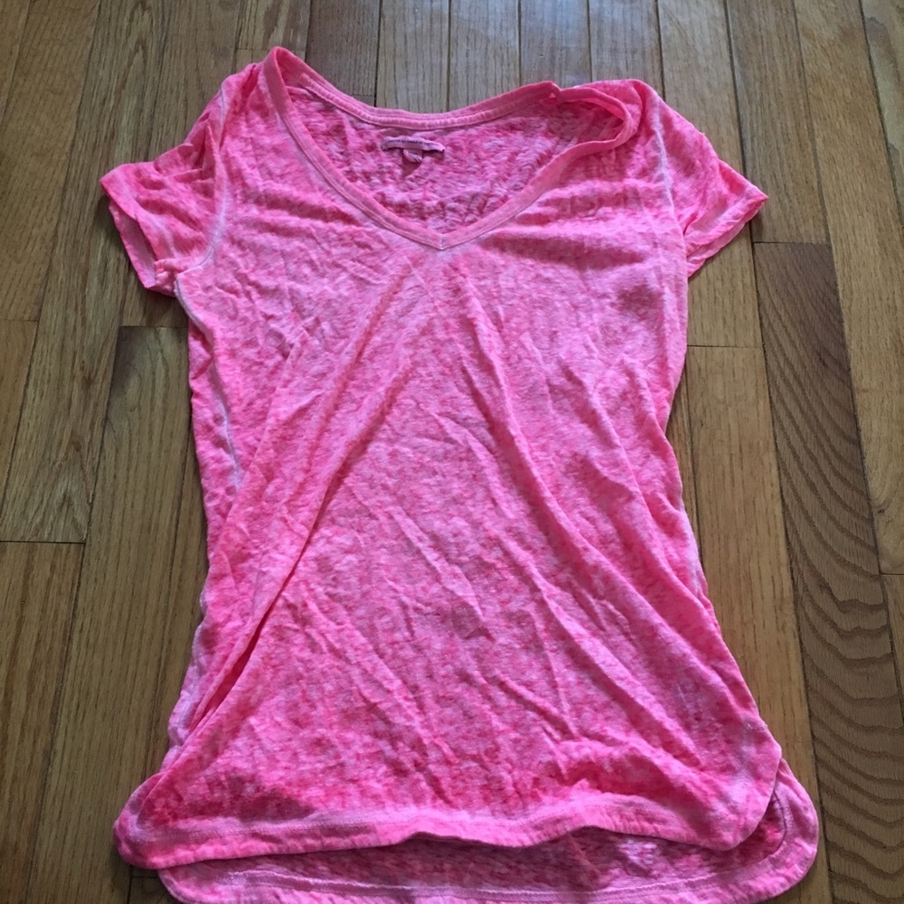 neon pink vneck