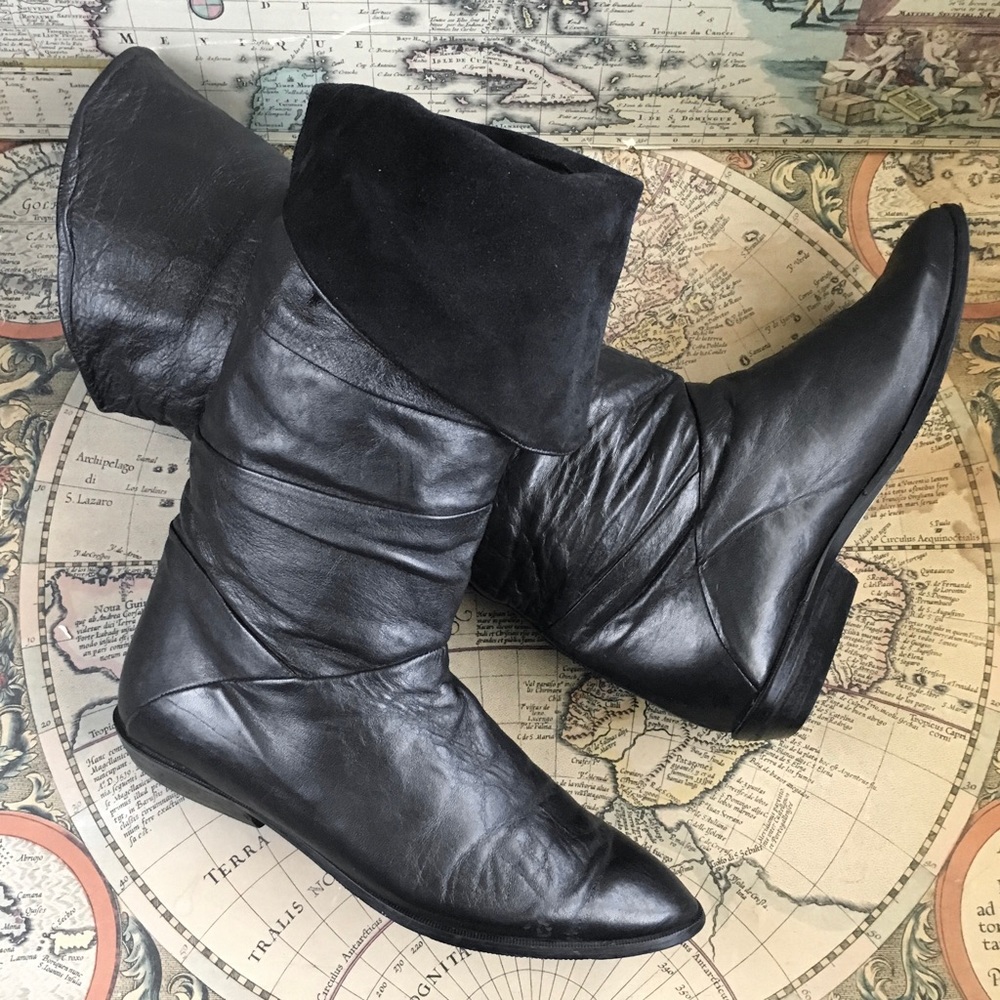 🚫SOLD🚫 Vtg 80s leather suede cuffed slouch boots