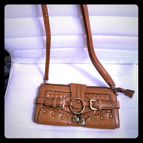 Mango Leather Clutch - Picture 1 of 4