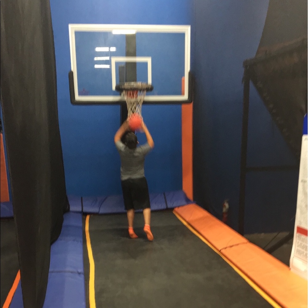 Meet your Posher, Raba