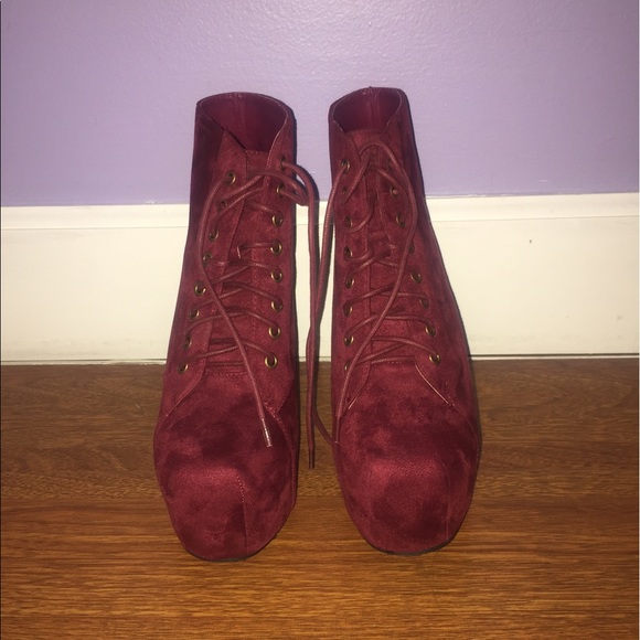 Burgundy Heeled Boots - Picture 2 of 3
