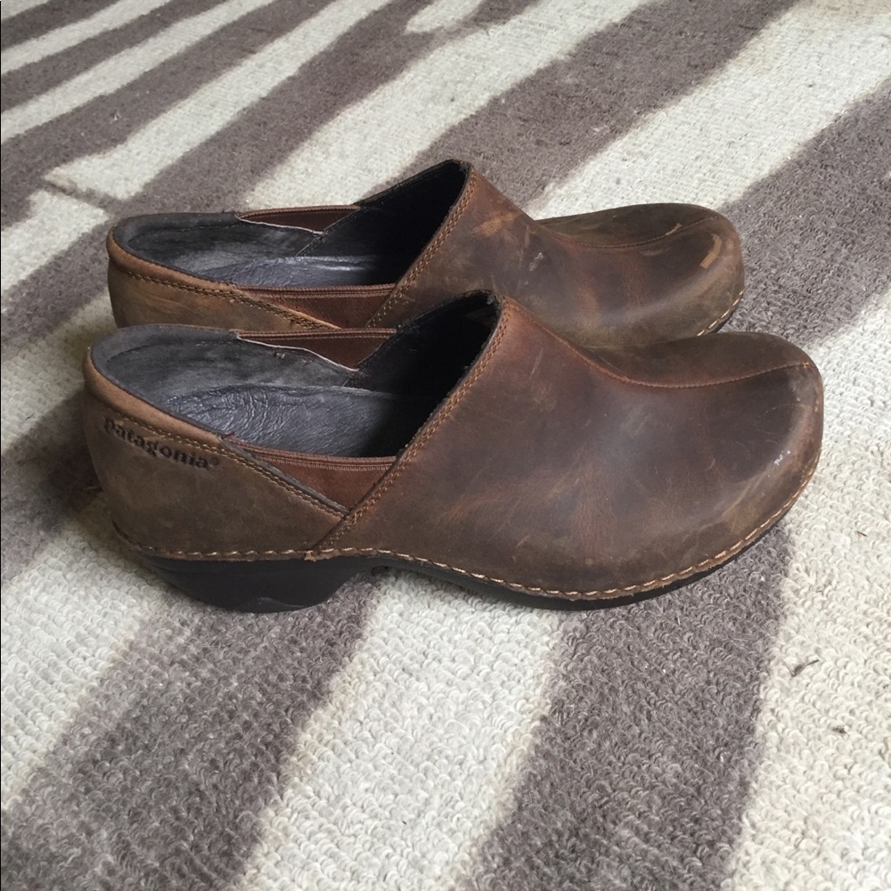 Patagonia leather clogs