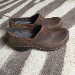 Patagonia leather clogs