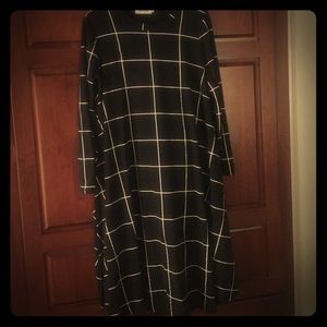 New Back/White Jacey Lane boutiques Swing dress