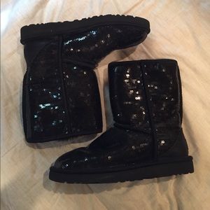 Black sequenced ugg boots need a new fun owner