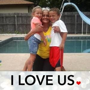 Meet your Posher, Debbie