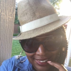 Meet your Posher, Shanell