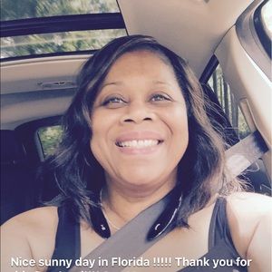 Meet your Posher, Sandra