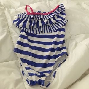 Gymboree swimsuit size 5-6