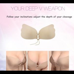 ✨✨Adhesive Strapless Push Up Bra✨✨