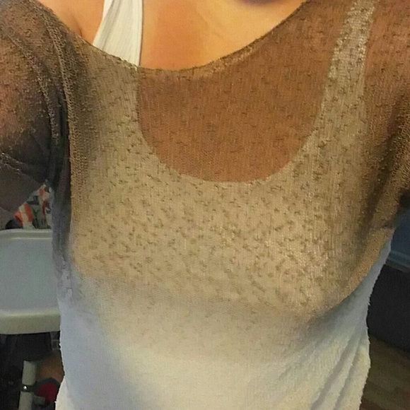 🚫SOLD IN A BUNDLE🚫NWOT OMBRE SHEER TOP!! - Picture 8 of 8