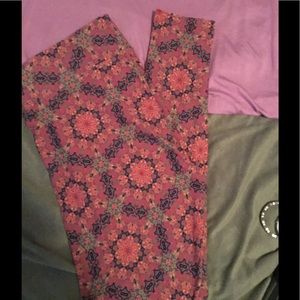 NWT TC LuLaRoe Leggings