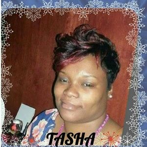 Meet your Posher, Natasha