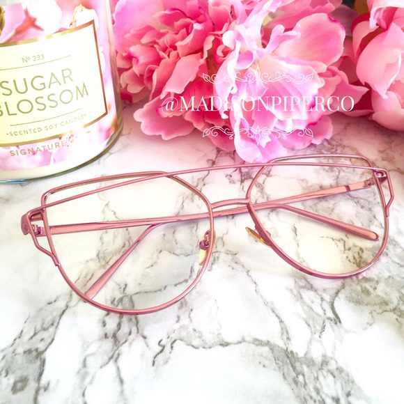 ❗️Flash Sale! Rose Frame Clear Cat Eye Sunglasses - Picture 3 of 6