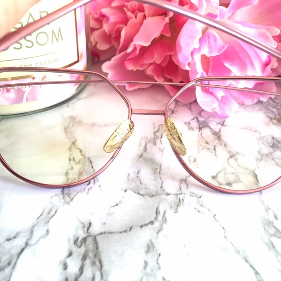 ❗️Flash Sale! Rose Frame Clear Cat Eye Sunglasses - Picture 5 of 6