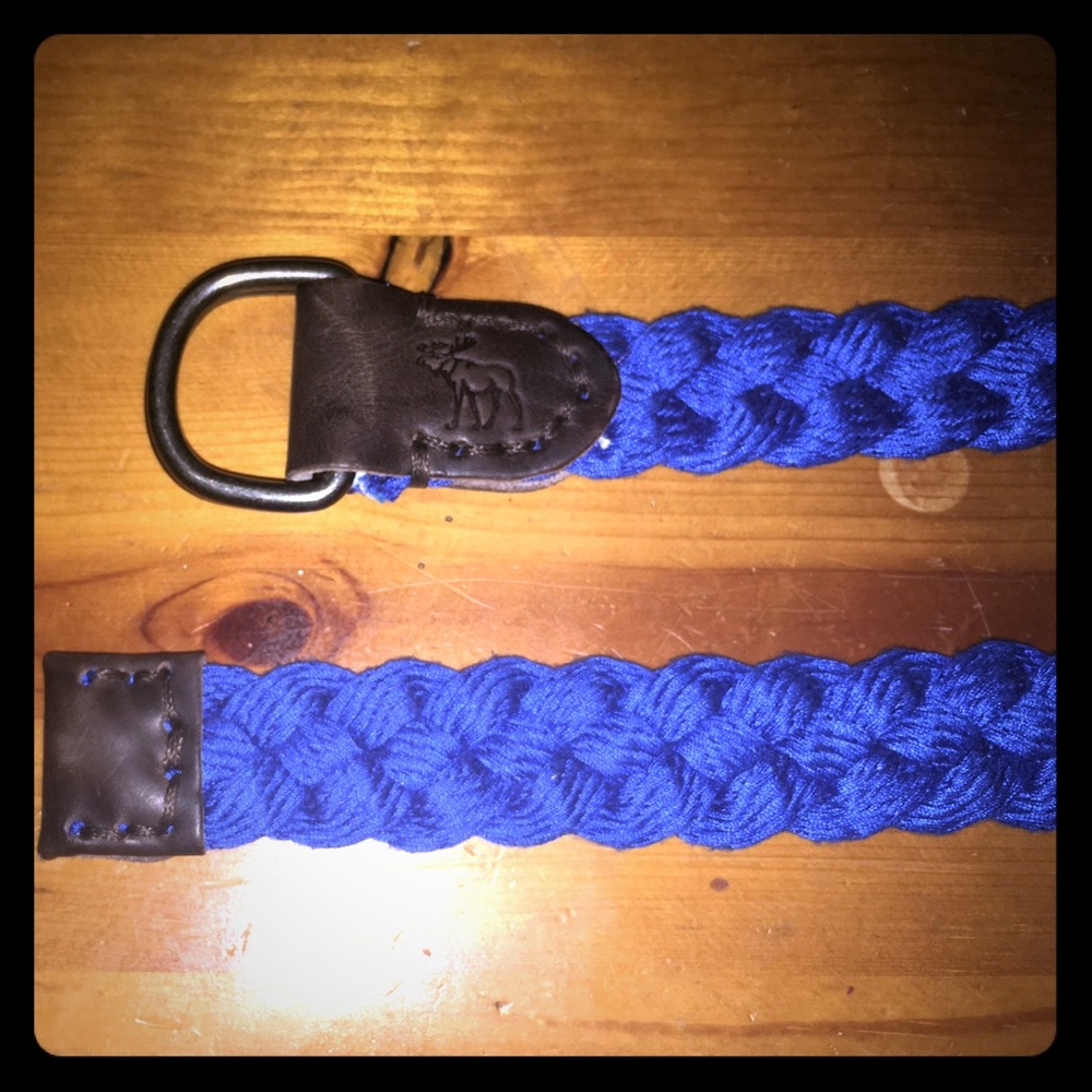 Abercrombie & Fitch blue belt